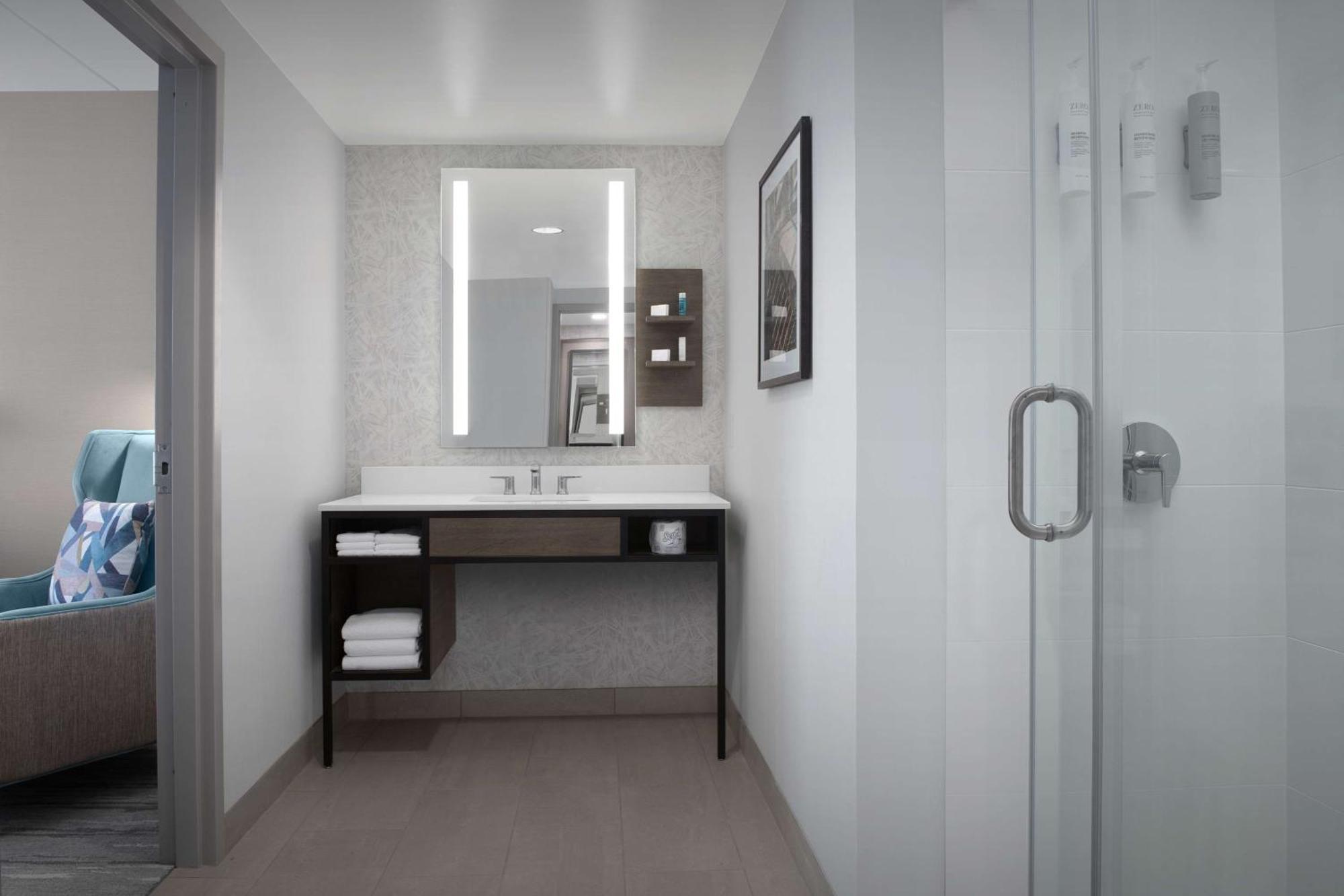 Hilton Garden West Wabash Landing 3*