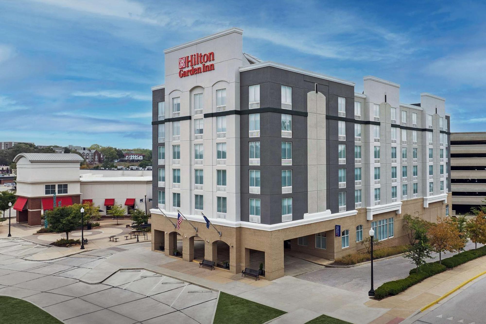 Hotel Hilton Garden West Wabash Landing 3*